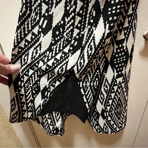 My Beloved Black and White Aztec Pattern Camisole Dress - Picture 6 of 8